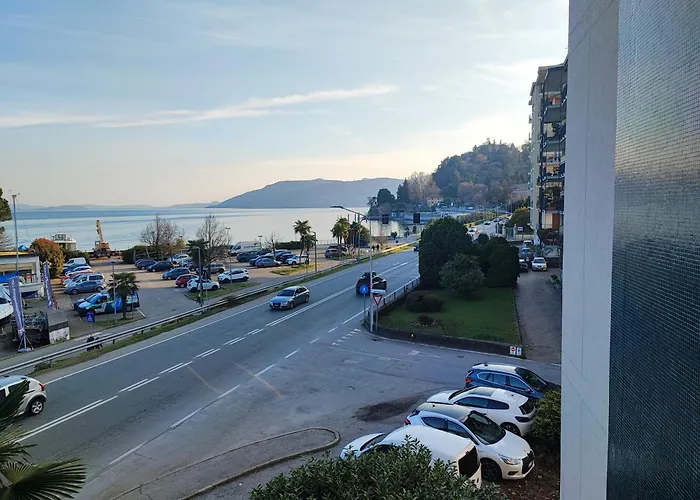 Chic Vista - Casa Janis Verbania